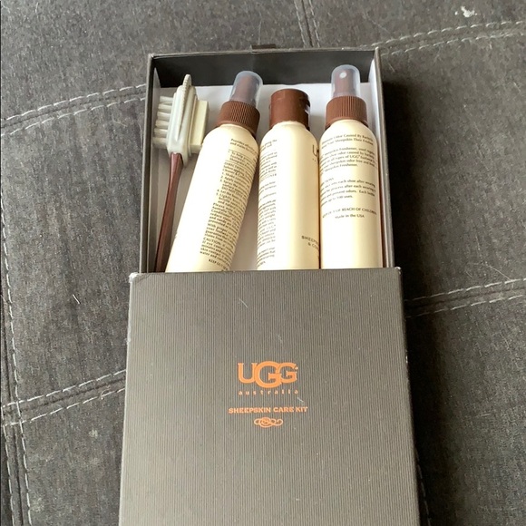 Ugg Sheepskin care kit